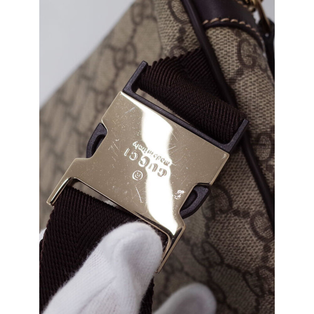 GUCCI GG Supreme Belt Crossbody Bum Bag Body - Picture 5 of 9